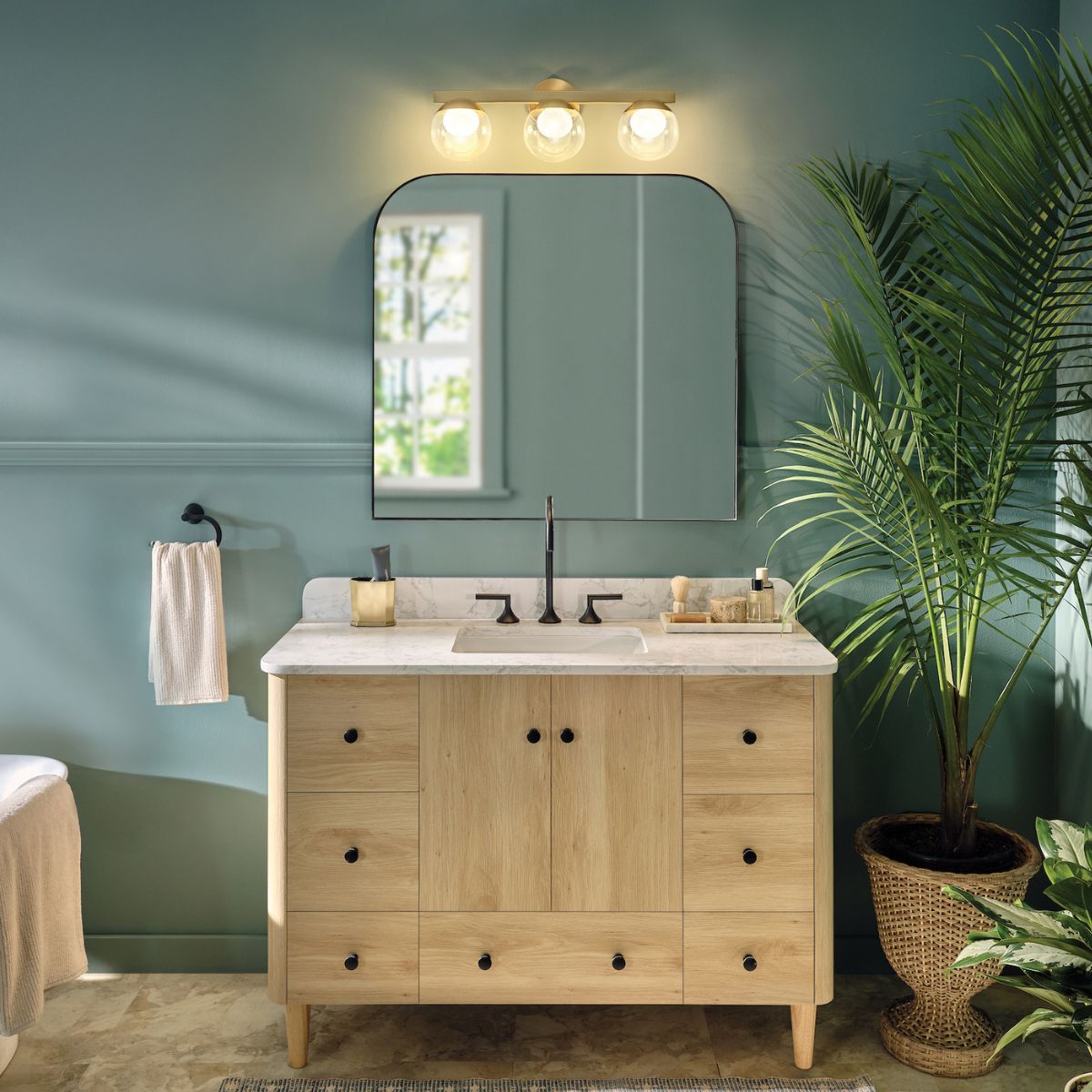 Sunni 3L wall sconce - 57443LCB-LL *